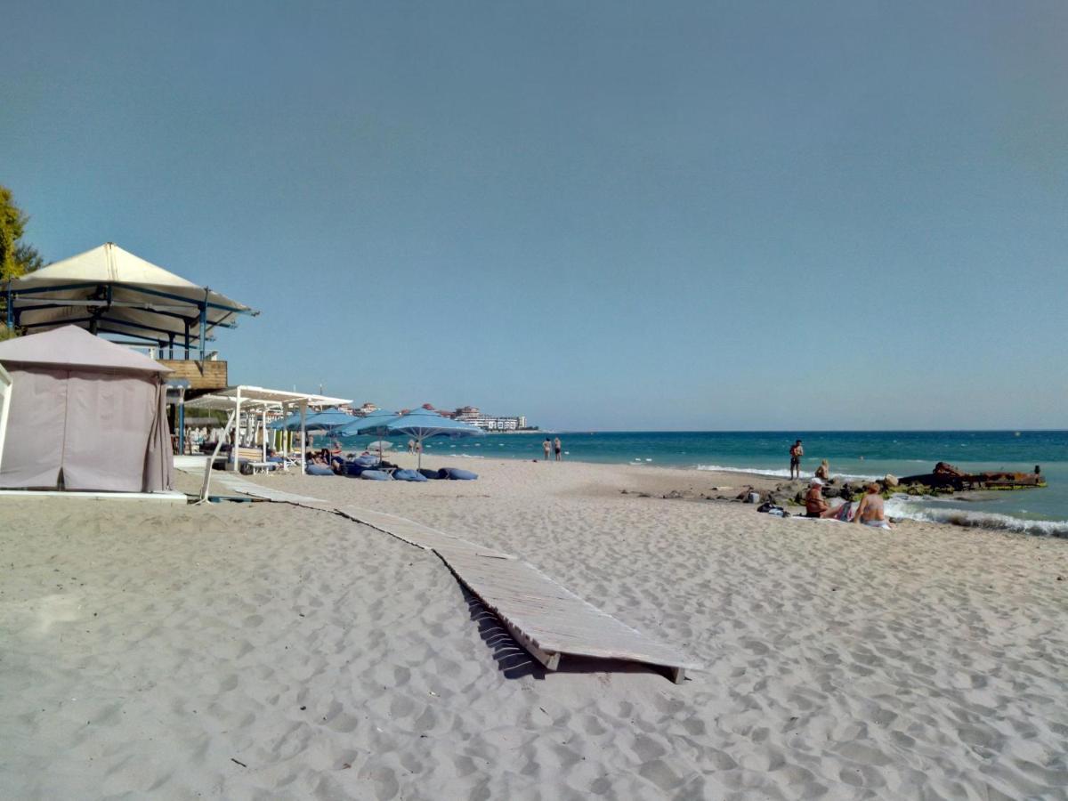 Sea View Apartment, Panorama, Pools And Beach, Sveti Vlas Esterno foto