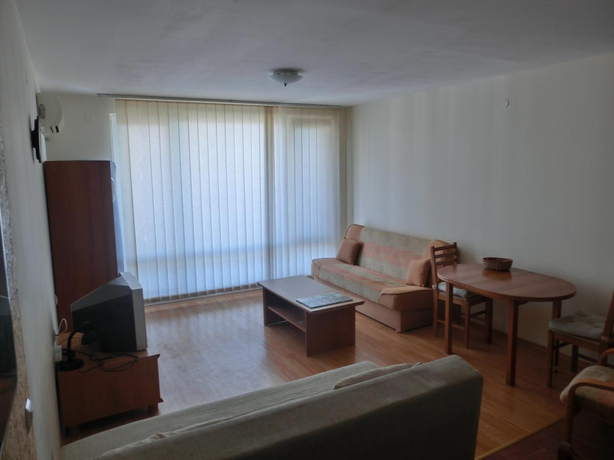 Sea View Apartment, Panorama, Pools And Beach, Sveti Vlas Esterno foto