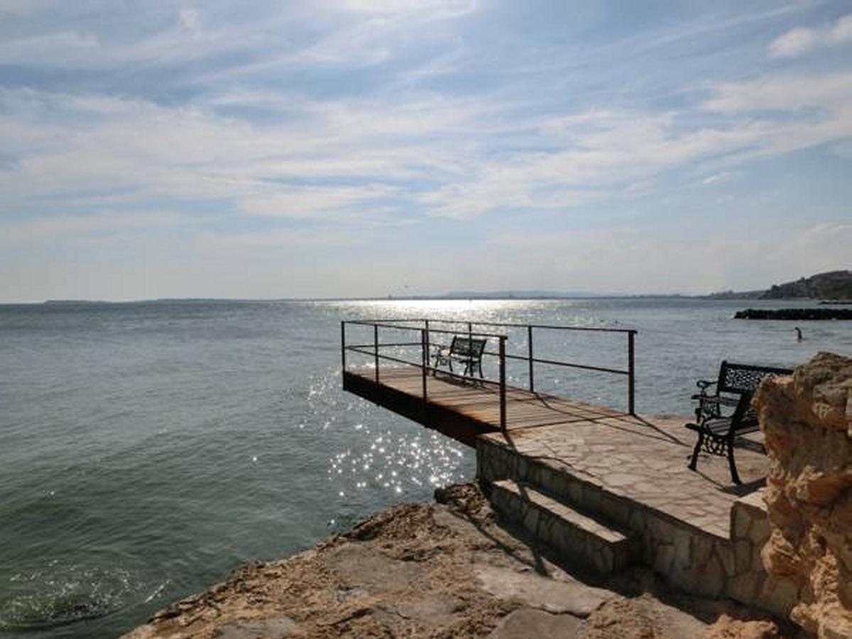Sea View Apartment, Panorama, Pools And Beach, Sveti Vlas Esterno foto